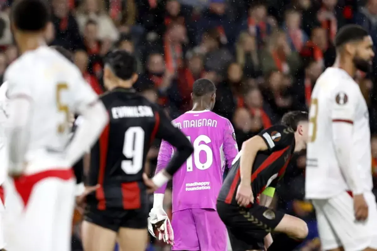 Bournemouth-Milan 3-0: rigori di Kluivert e Tavernier, espulso Maignan - 