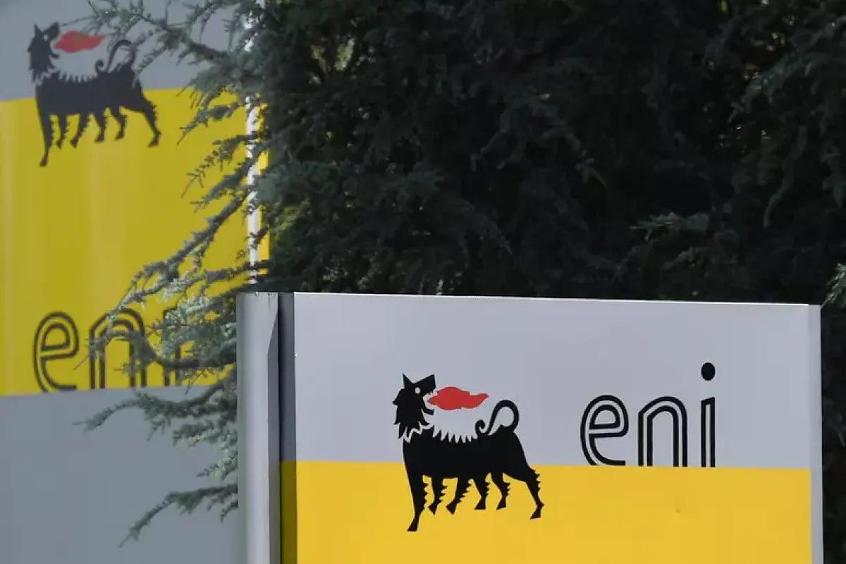 Eni, utile netto rettificato +70% nei nove mesi: 6,4 miliardi - 