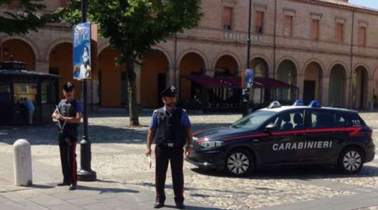 Santarcangelo, picchia l’ex e la costringe a un rapporto sessuale: arrestato 38enne - Foto repertorio