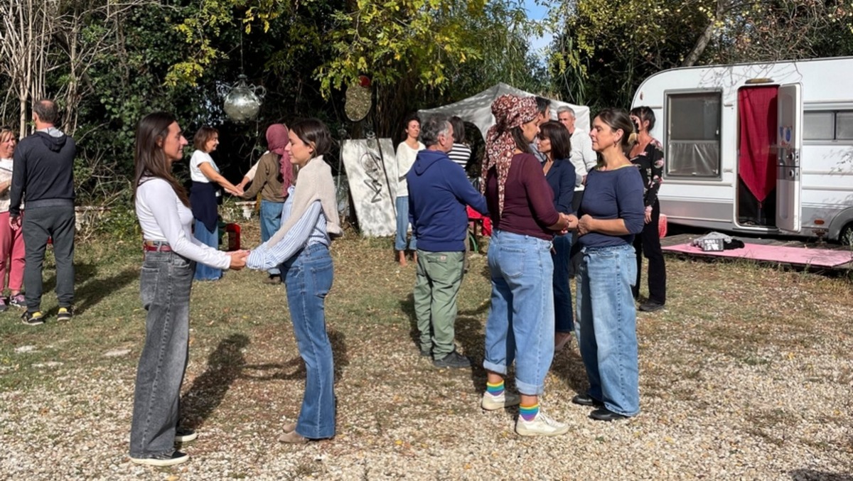 Il cantiere poetico è un successo, come la tavola speciale della Ligàza a Mutonia - 