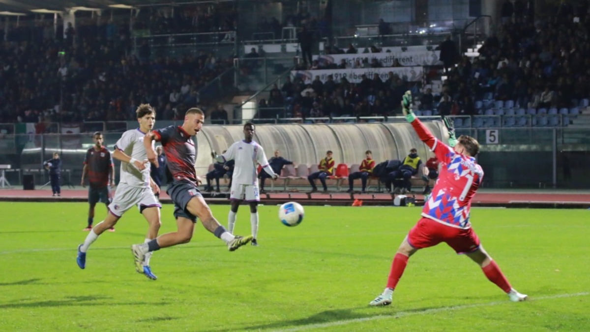 Rimini Calcio, che Zannoni: il centrocampista ora sfida il suo Pietracuta - Zannoni batte Giacomel PH Gilberto Poggi