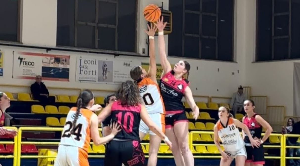 Ren-Auto, prova di carattere nel derby di Cesena (60-63) - 