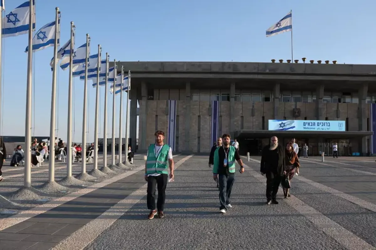 Israele, Netanyahu primo ma senza maggioranza: indagine sui presunti fondi dal Qatar - ©Ansa