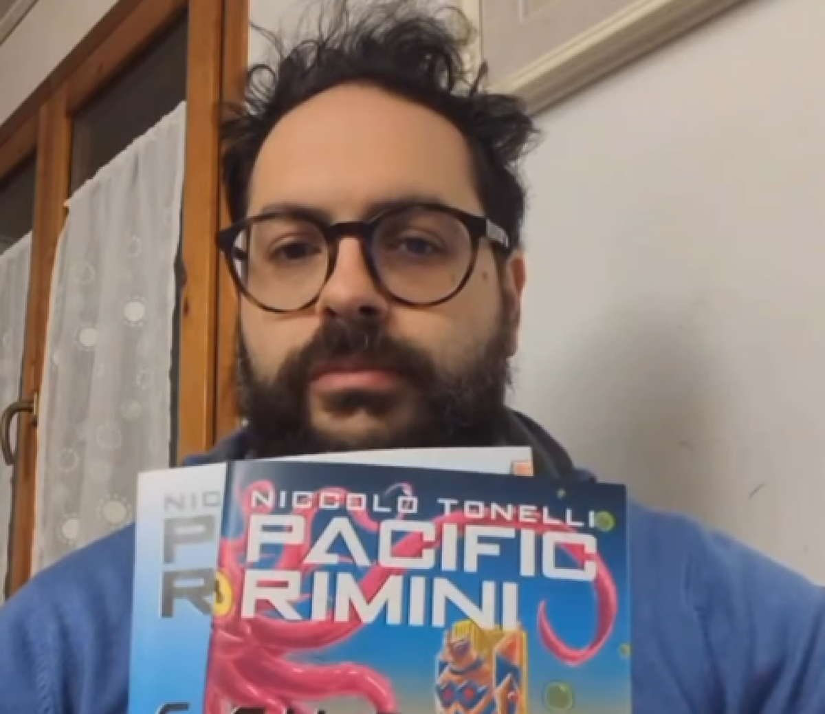 “Pacific Rimini”, i mostri e i robot giganti della graphic novel di Niccolò Tonelli - 
