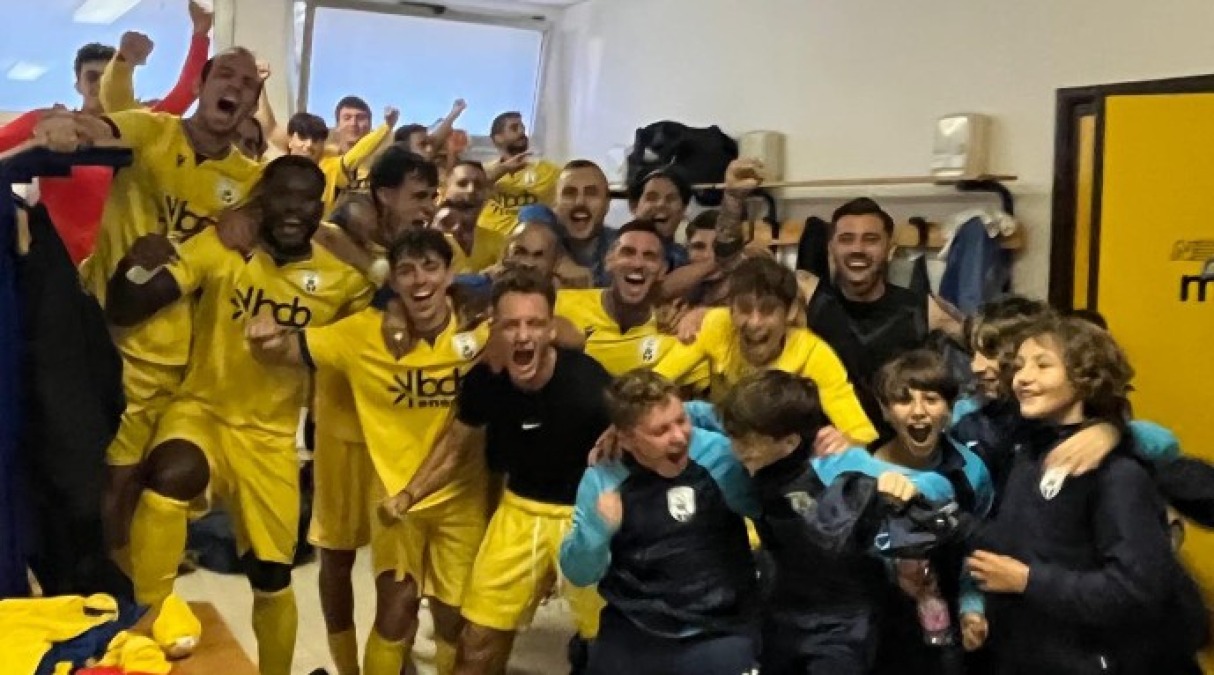 Il dg Bonardi: 'Misano, la rincorsa passa dalla continuità' - L'esultanza dopo la vittoria